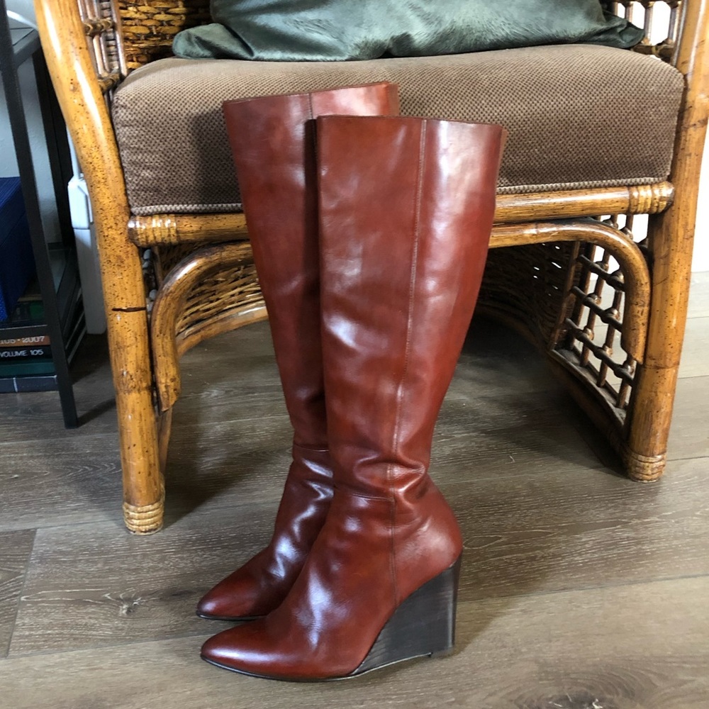 Stuart Weitzman Boots, size 8
